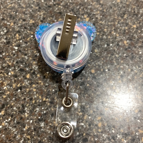 Blue glitter mouse ears badge holder - Picture 2 of 2